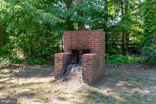 141 FORT KING DR, Colonial Beach, VA 22443