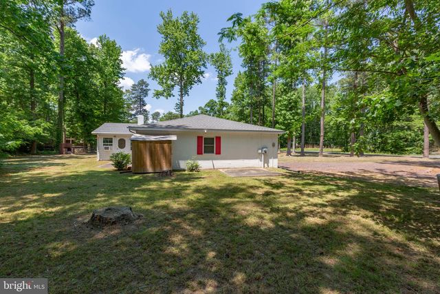 141 FORT KING DR, Colonial Beach, VA 22443