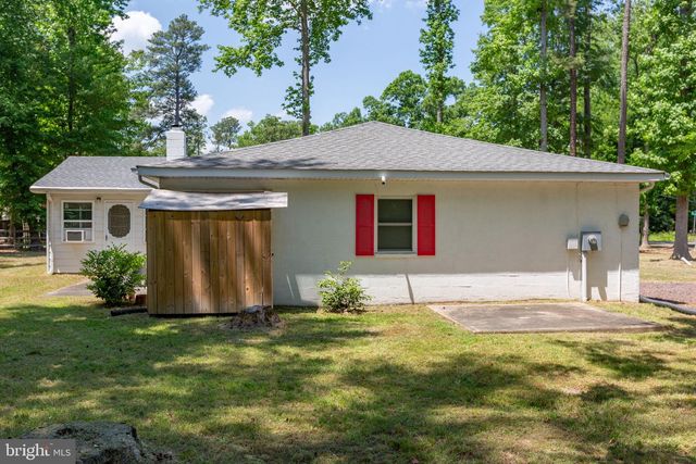 141 FORT KING DR, Colonial Beach, VA 22443