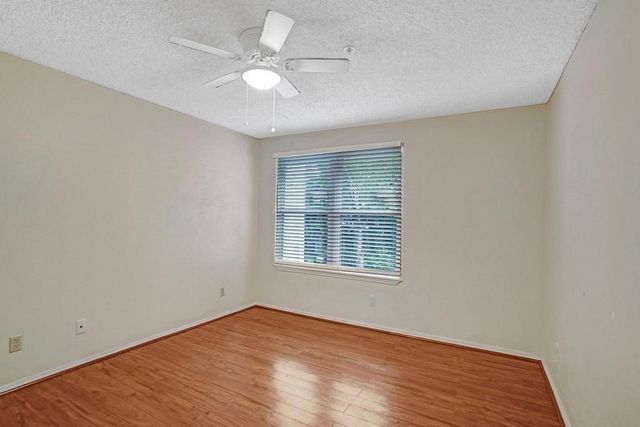 2301 N Congress Avenue 27, Boynton Beach, FL 33426