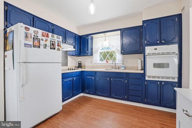 22 VALLEY VIEW RD, Hamilton, NJ 08620