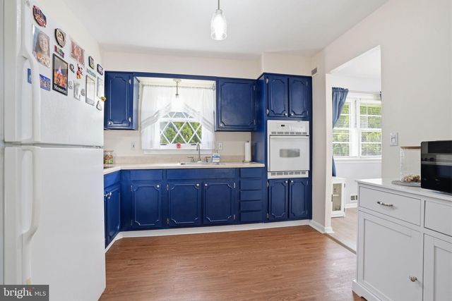 22 VALLEY VIEW RD, Hamilton, NJ 08620