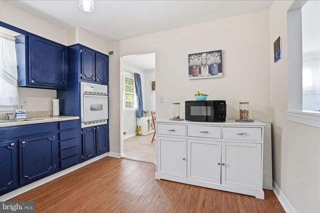 22 VALLEY VIEW RD, Hamilton, NJ 08620
