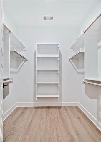 4 Forfar Drive, Bella Vista, AR 72715