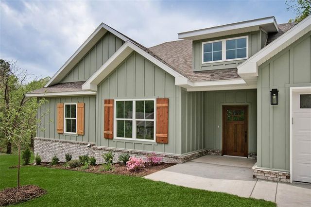 4 Forfar Drive, Bella Vista, AR 72715