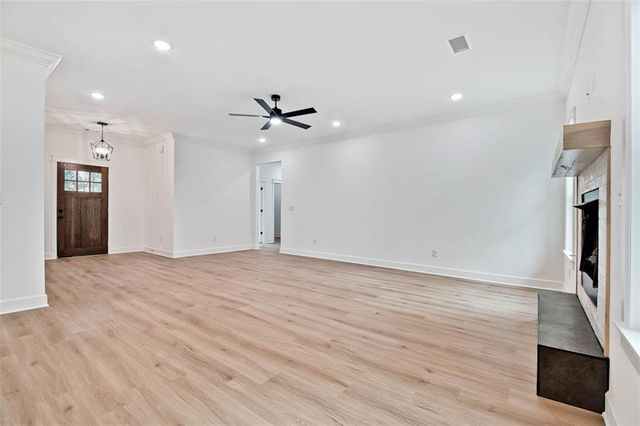 4 Forfar Drive, Bella Vista, AR 72715
