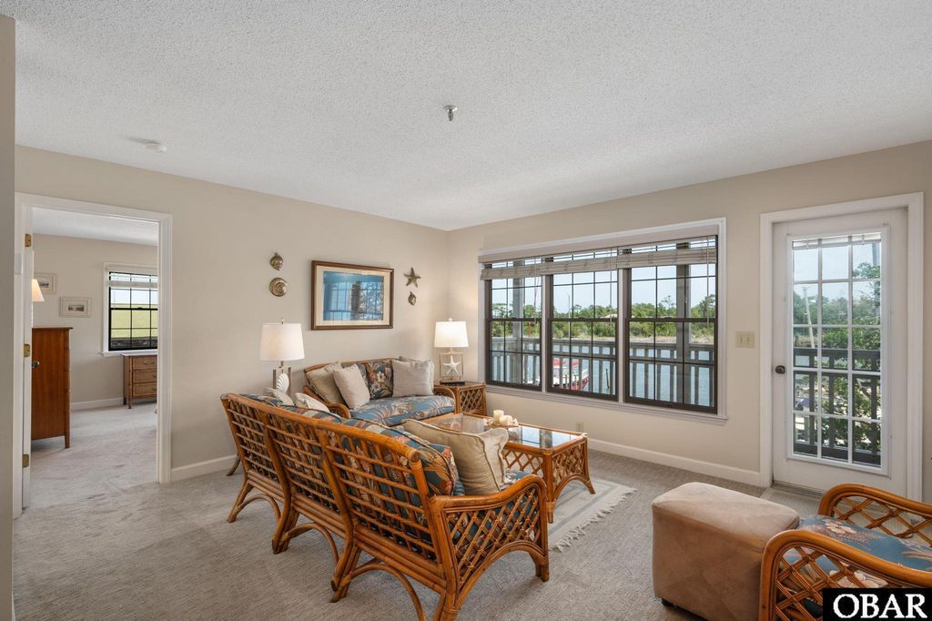 Image 13 of property listing at 207 Queen Elizabeth Ave # 6, Manteo, NC 27954