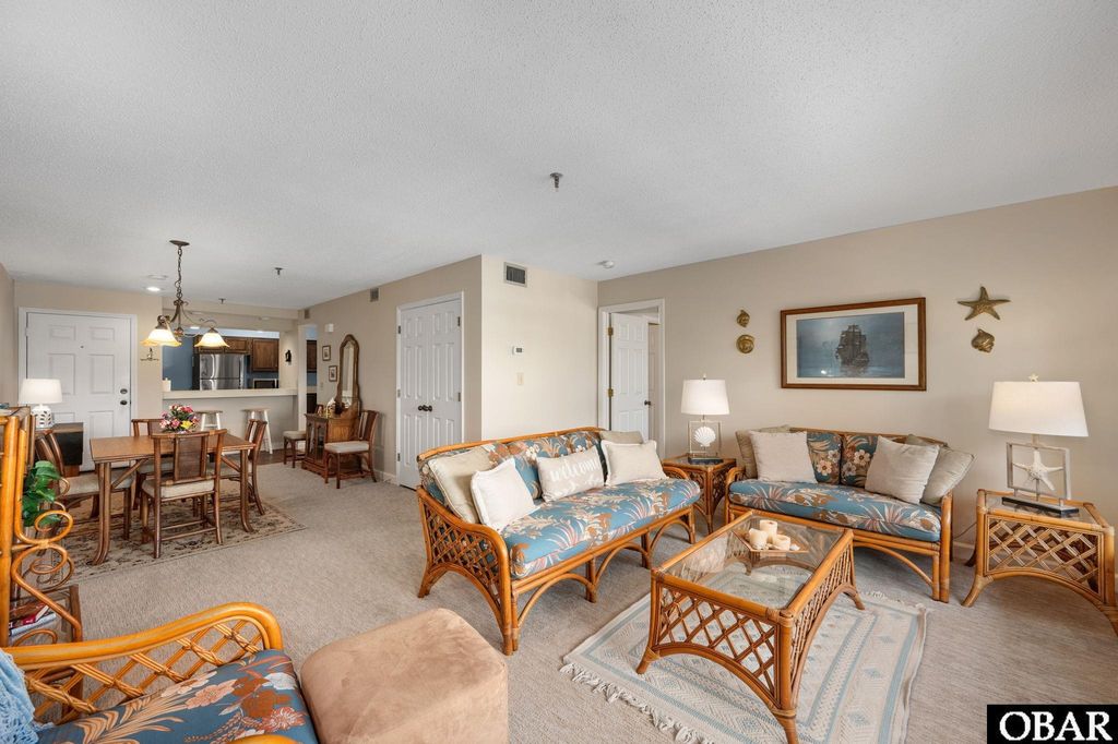 Image 16 of property listing at 207 Queen Elizabeth Ave # 6, Manteo, NC 27954
