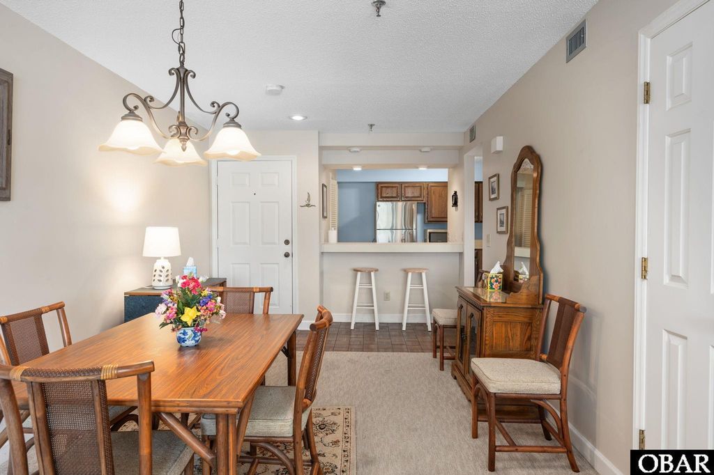 Image 18 of property listing at 207 Queen Elizabeth Ave # 6, Manteo, NC 27954