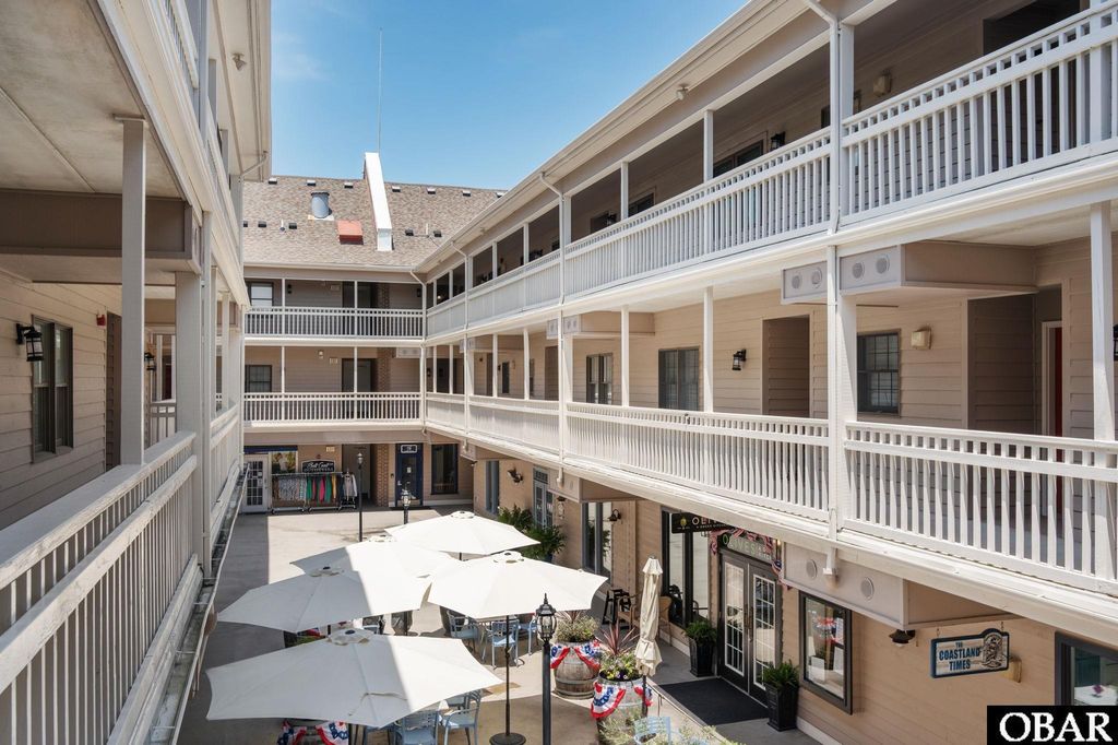 Image 42 of property listing at 207 Queen Elizabeth Ave # 6, Manteo, NC 27954