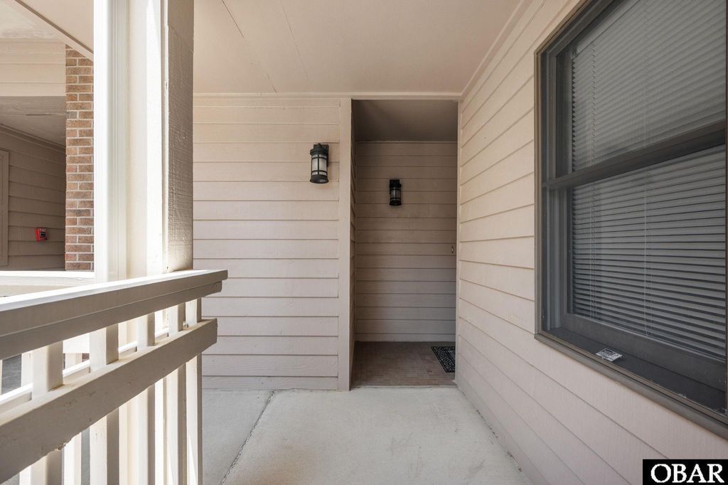 Image 44 of property listing at 207 Queen Elizabeth Ave # 6, Manteo, NC 27954