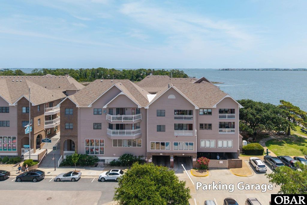 Image 47 of property listing at 207 Queen Elizabeth Ave # 6, Manteo, NC 27954
