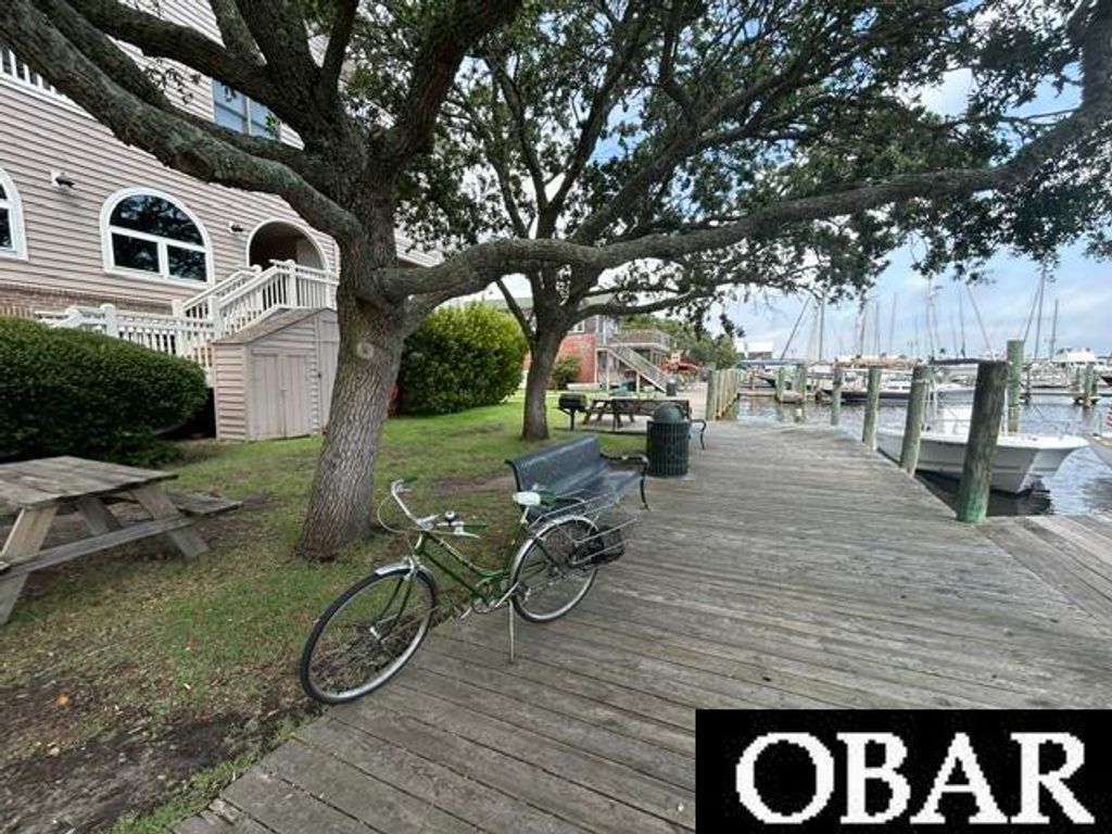 Image 51 of property listing at 207 Queen Elizabeth Ave # 6, Manteo, NC 27954