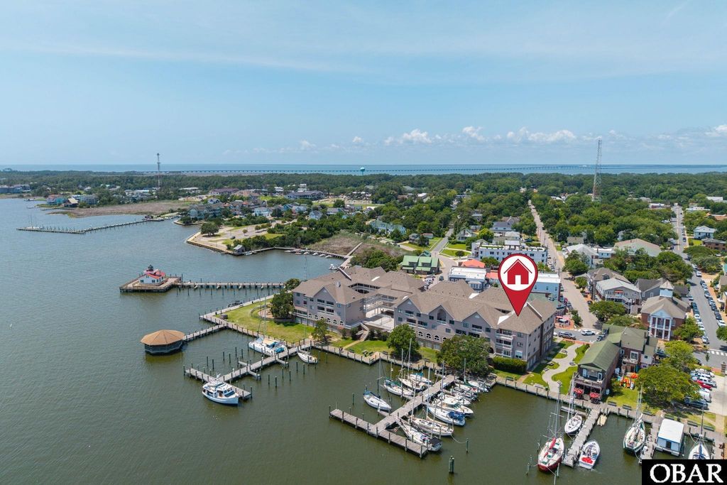 Image 57 of property listing at 207 Queen Elizabeth Ave # 6, Manteo, NC 27954