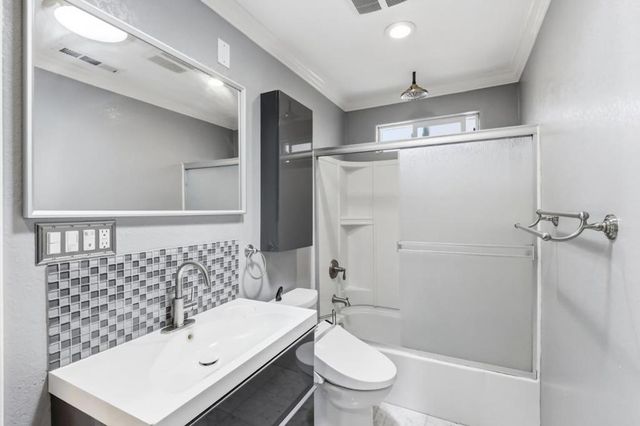 40489 Davis Street, Fremont, CA 94538