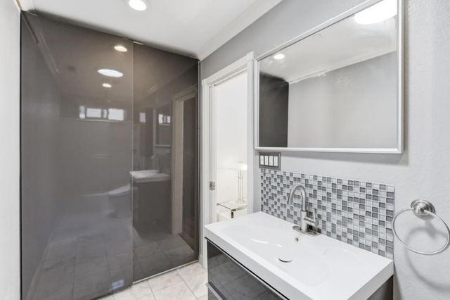 40489 Davis Street, Fremont, CA 94538