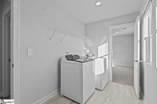 584 Cozy Bluff Road, Spartanburg, SC 29301