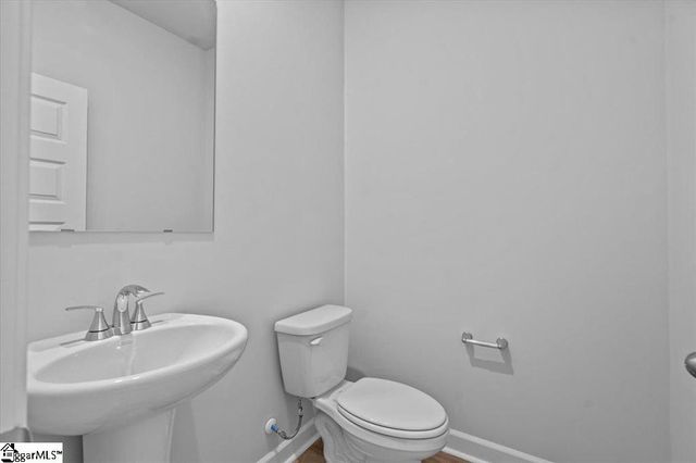 584 Cozy Bluff Road, Spartanburg, SC 29301