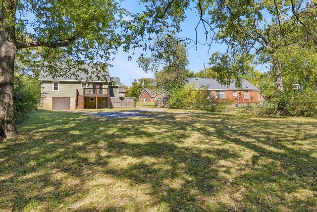 250 Madison Blvd, Madison, TN 37115