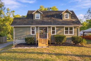 250 Madison Blvd, Madison, TN 37115