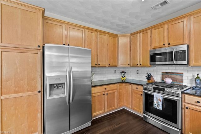 1412 Flyfisher Ct CT, Virginia Beach, VA 23456