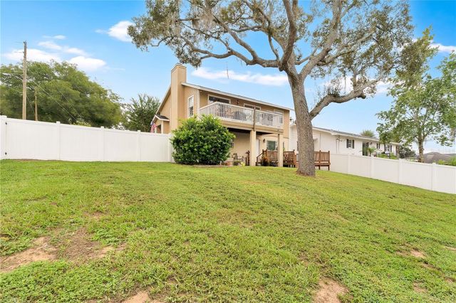 2202 TOPPING PLACE, Eustis, FL 32726