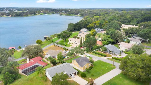 2202 TOPPING PLACE, Eustis, FL 32726