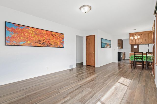 2865 115th Lane NW, Coon Rapids, MN 55433