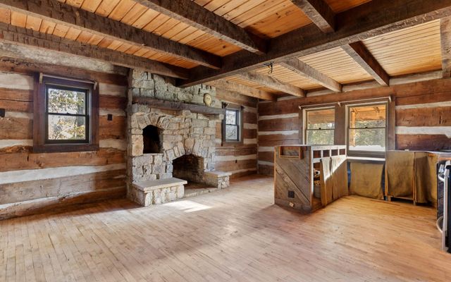 661 Jill Lane, Chickamauga, GA 30707