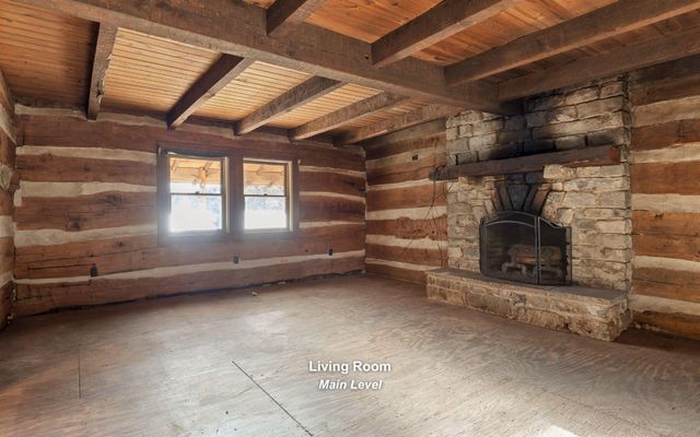 661 Jill Lane, Chickamauga, GA 30707