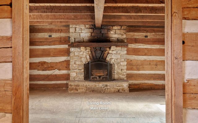 661 Jill Lane, Chickamauga, GA 30707