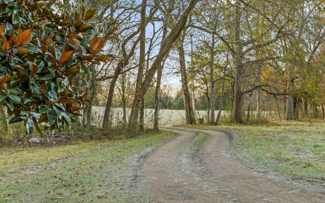 661 Jill Lane, Chickamauga, GA 30707