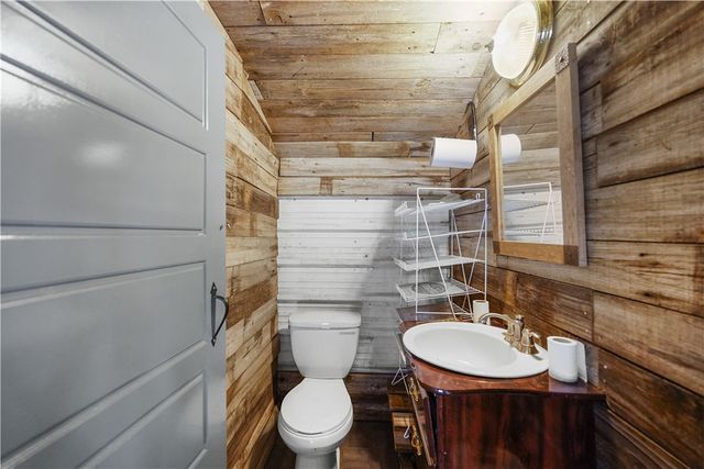 553 Madison 6615, Huntsville, AR 72740