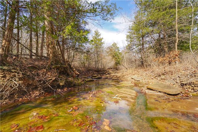 553 Madison 6615, Huntsville, AR 72740