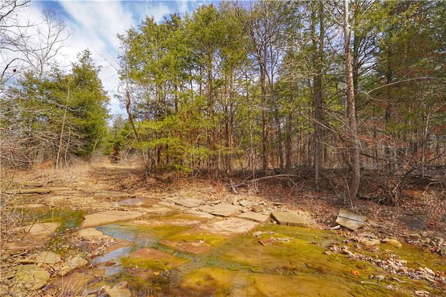 553 Madison 6615, Huntsville, AR 72740