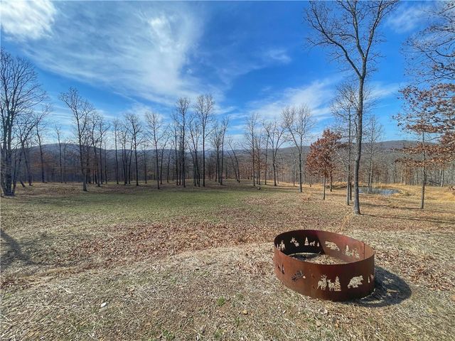 553 Madison 6615, Huntsville, AR 72740