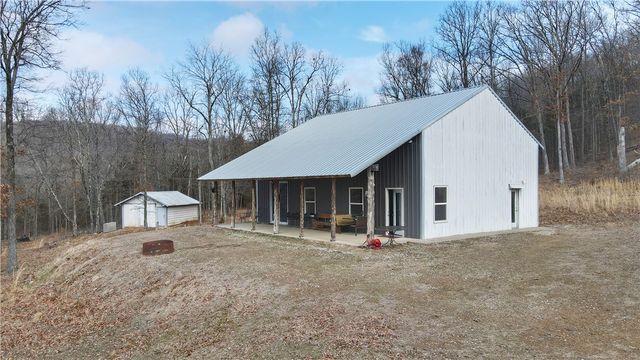 553 Madison 6615, Huntsville, AR 72740