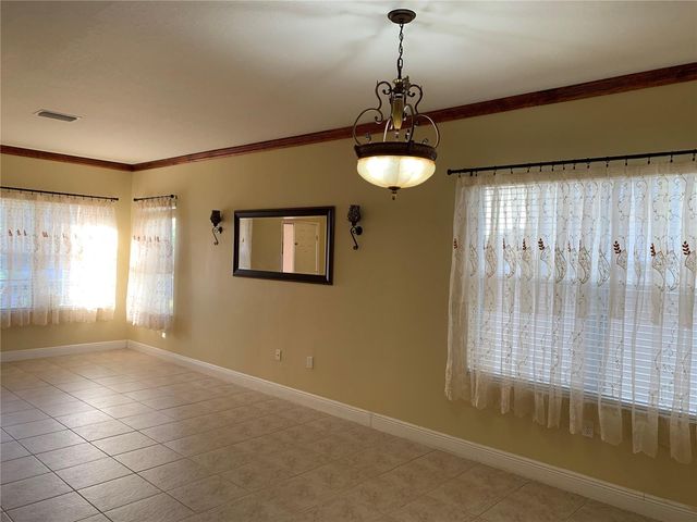 8810 CAMERON CREST DRIVE, Tampa, FL 33626