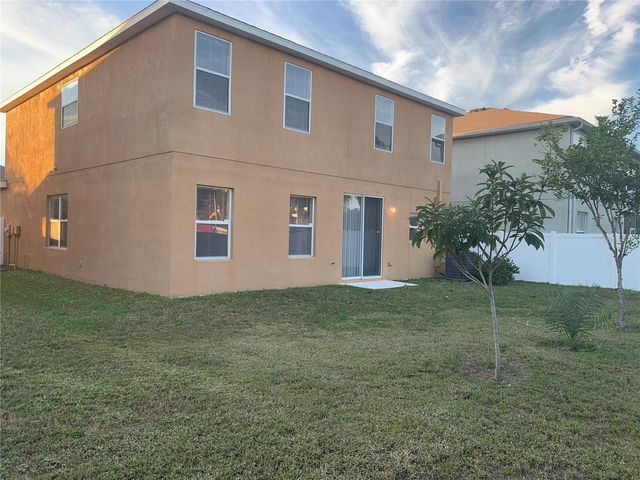 8810 CAMERON CREST DRIVE, Tampa, FL 33626