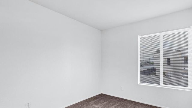 3840 N 43rd Avenue 78, Phoenix, AZ 85031