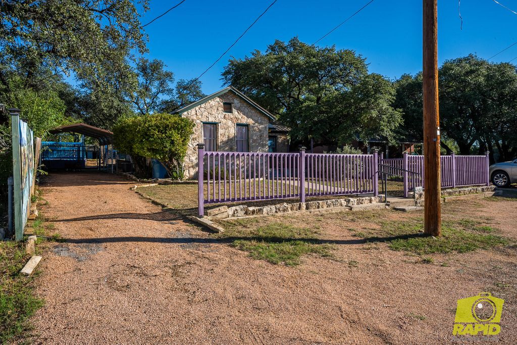 Image 8 of property listing at 4466 Ford Street, Christoval, TX 76935