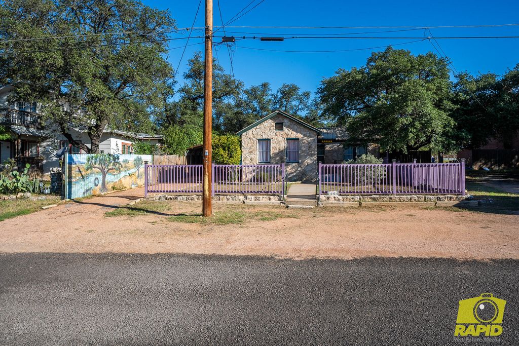 Image 9 of property listing at 4466 Ford Street, Christoval, TX 76935