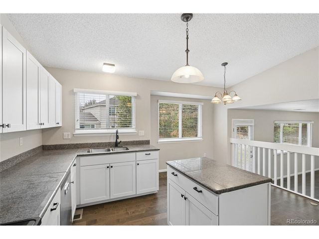 10606 Hyacinth Ct, Highlands Ranch, CO 80129