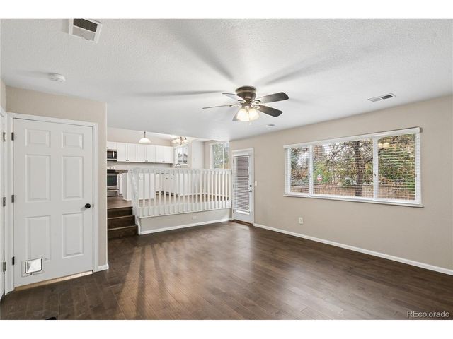 10606 Hyacinth Ct, Highlands Ranch, CO 80129