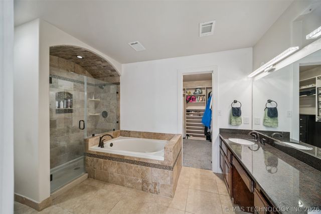 7705 N 127th East Avenue, Owasso, OK 74055