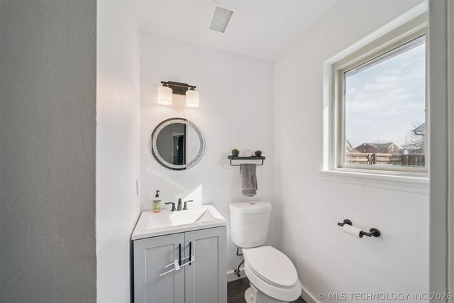 7705 N 127th East Avenue, Owasso, OK 74055