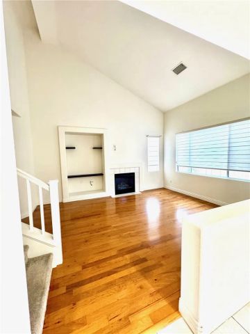 14880 Honey Court, Tustin, CA 92780