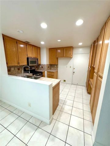 14880 Honey Court, Tustin, CA 92780