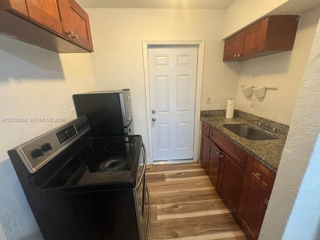 7638 N Miami Avenue 1, Miami, FL 33150