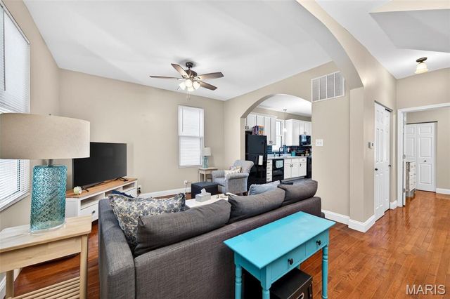 4448 Itaska Street, St Louis, MO 63116
